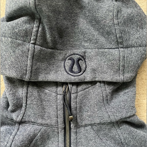 Lululemon sweater - Picture 3 of 3
